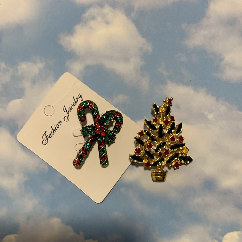 Candy cane brooch